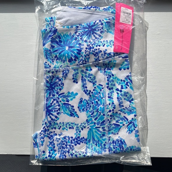 NWT Lilly Pulitzer Weekender Leggings - Picture 2 of 10